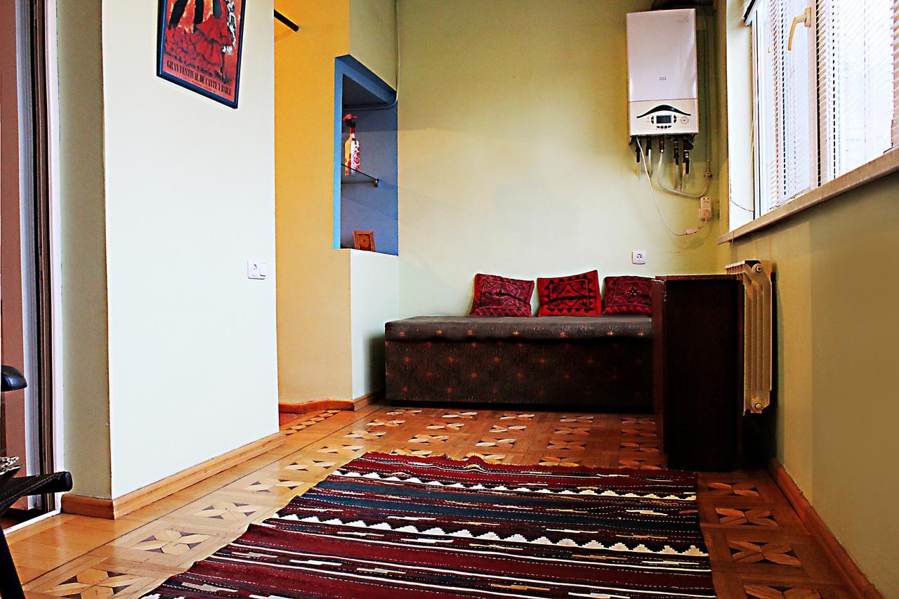 Vivid 2 Bedroom Apt. Jerevan Eksteriør billede